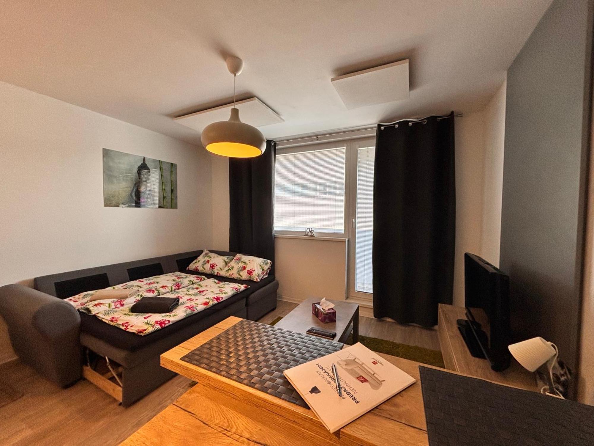 Krasny Utulny S Balkonom A Parkovanim! Appartement Bratislava